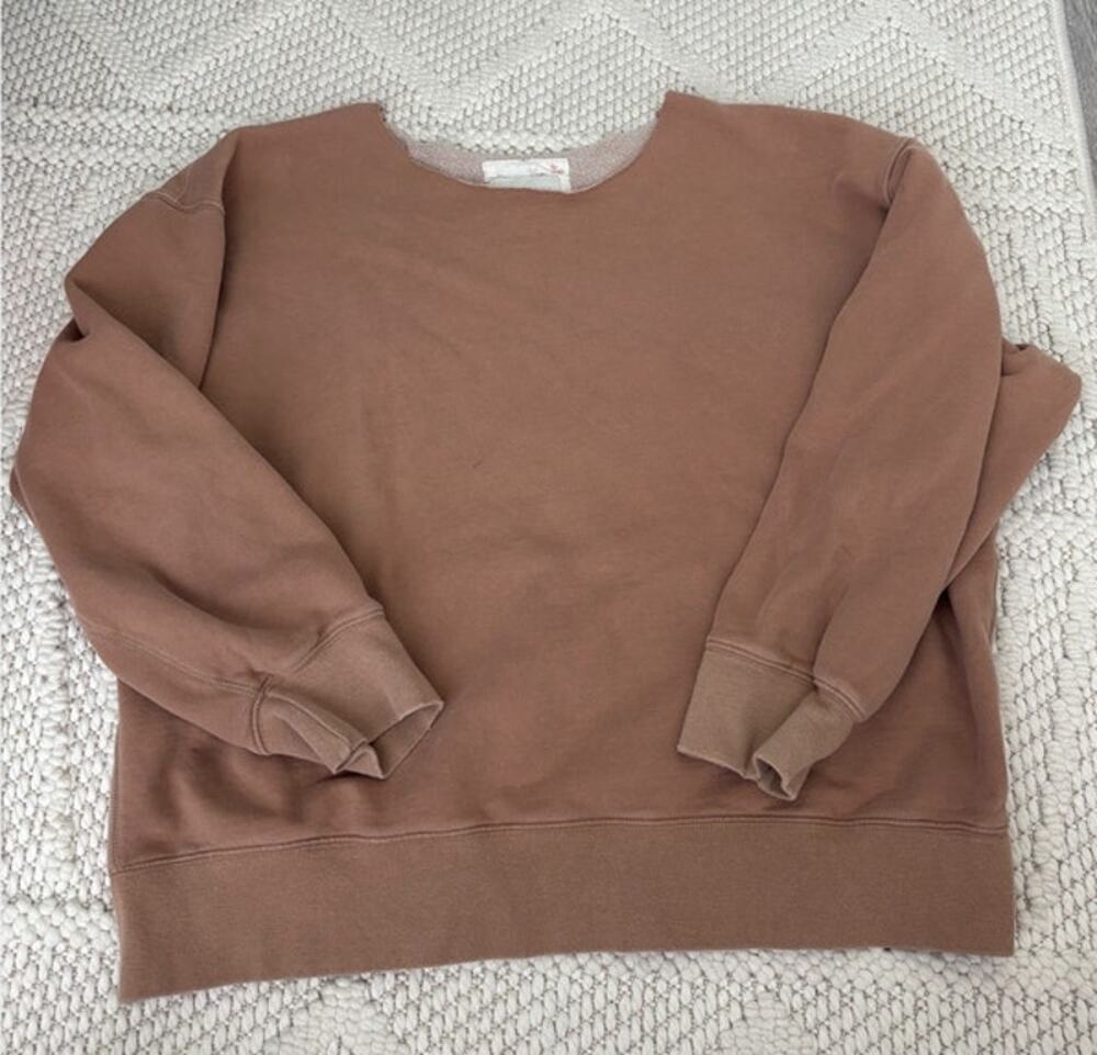 Womens American Eagle Raw Neckline Nude Oversized Sweatshirt Size Large